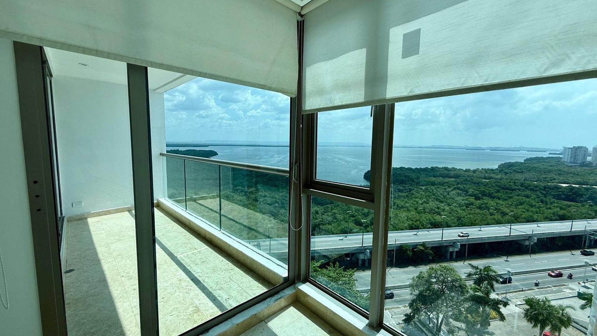 Apartment Dentro Del Radisson Ocean Pavillion