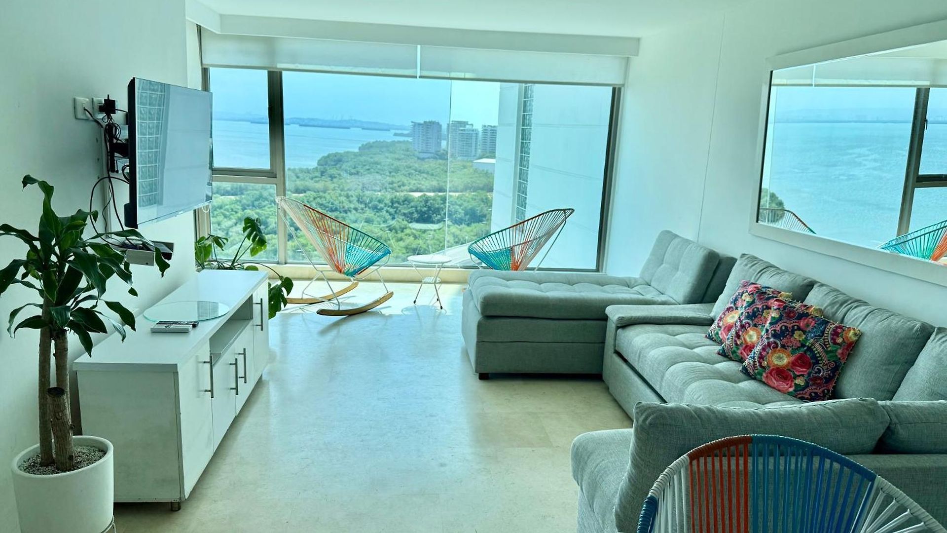 Dentro Del Radisson Ocean Pavillion