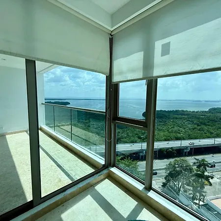 Apartment Dentro Del Radisson Ocean Pavillion