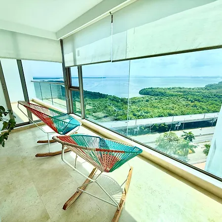Dentro Del Radisson Ocean Pavillion Apartment