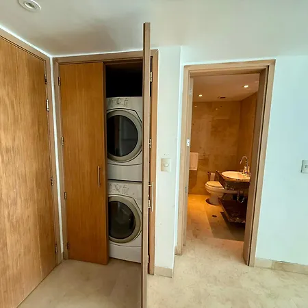 Dentro Del Radisson Ocean Pavillion Apartment