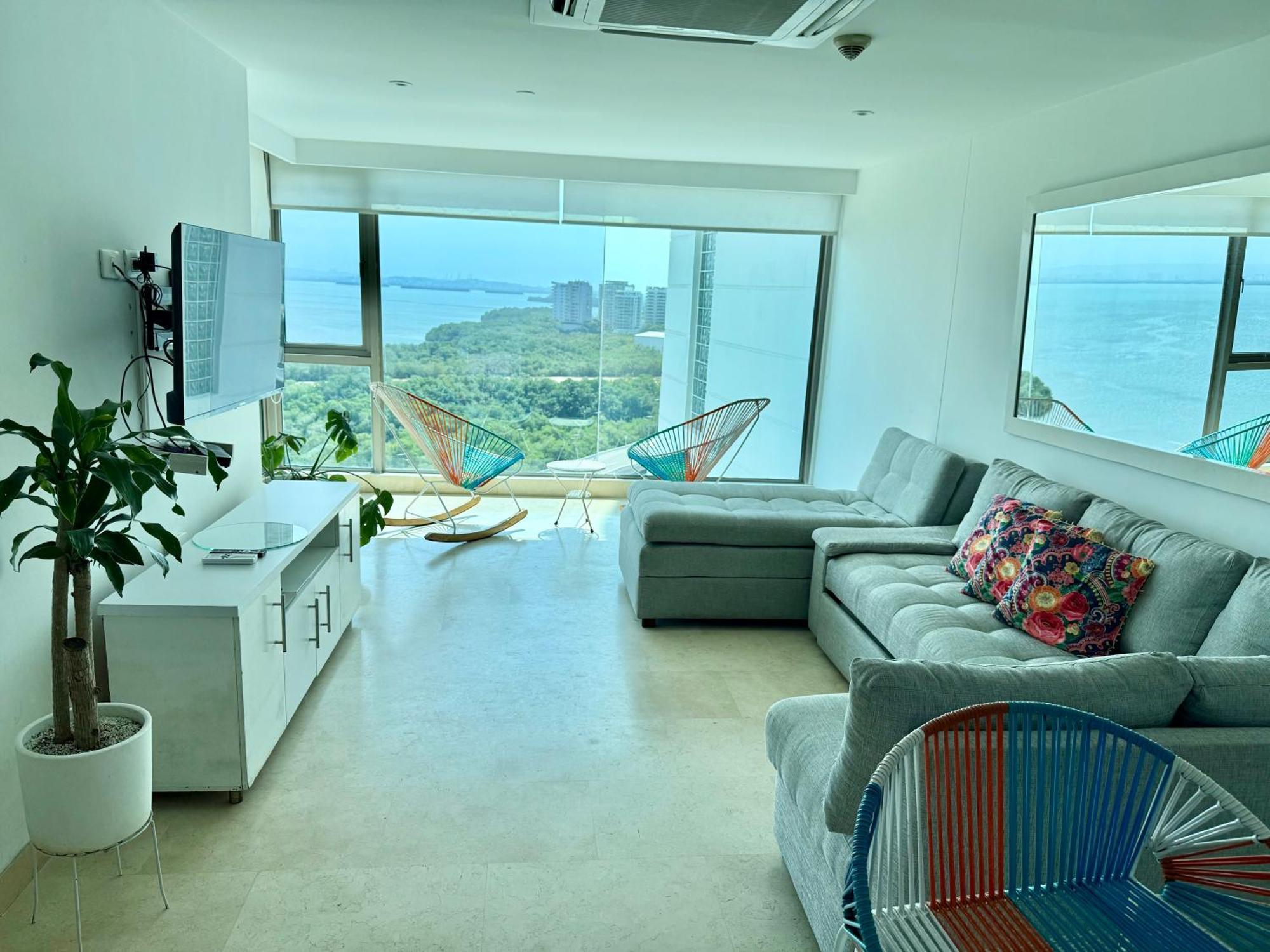 Dentro Del Radisson Ocean Pavillion